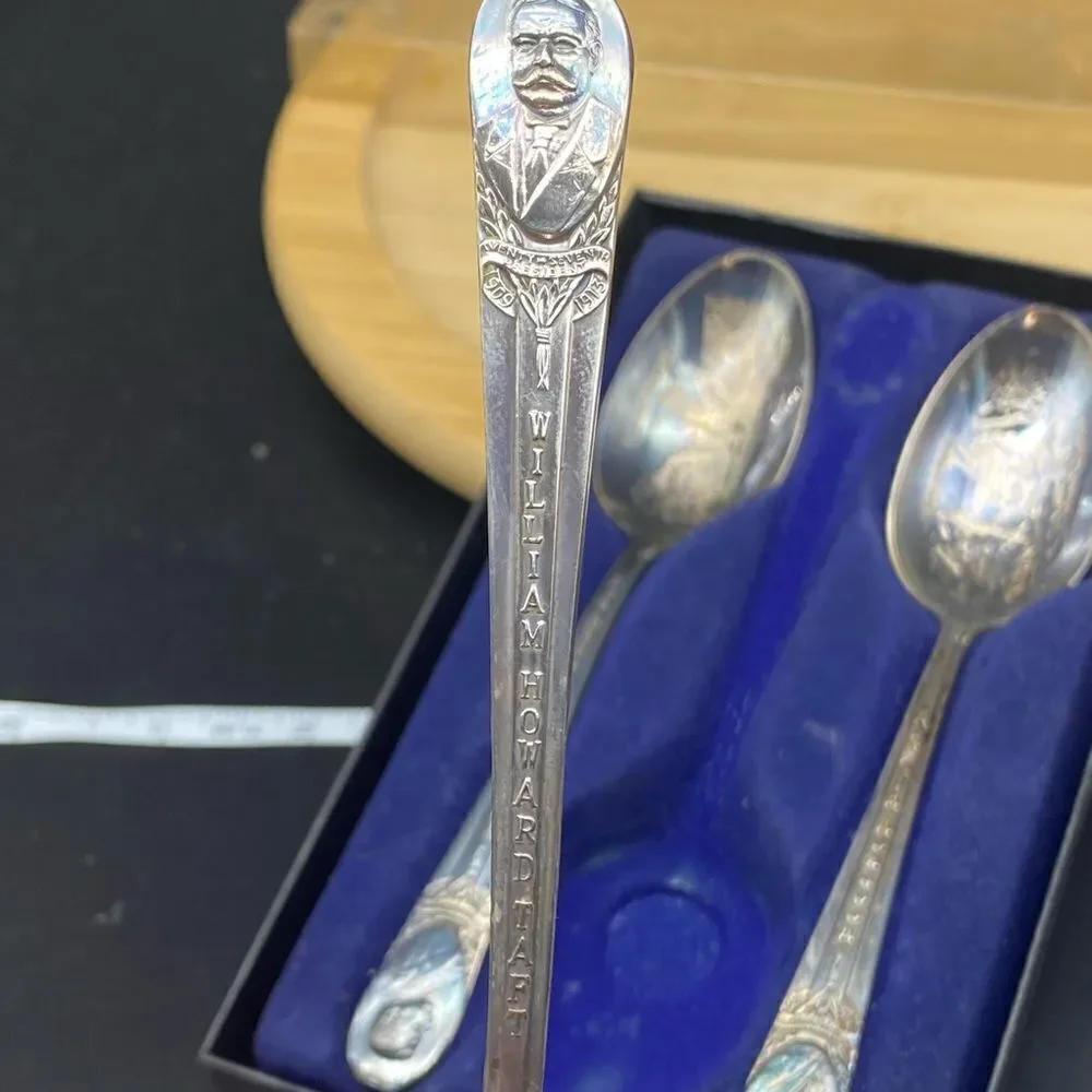 Vintage Silver Plated WM Rogers Presidential Commemorative Spoon Set NIOB